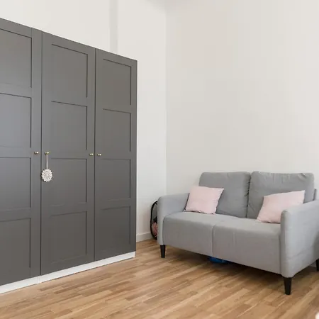 Families & Groups 3 Bedrooms Free Parking * Riga