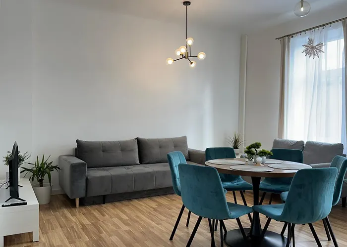 Families & Groups 3 Bedrooms Free Parking Appartement *