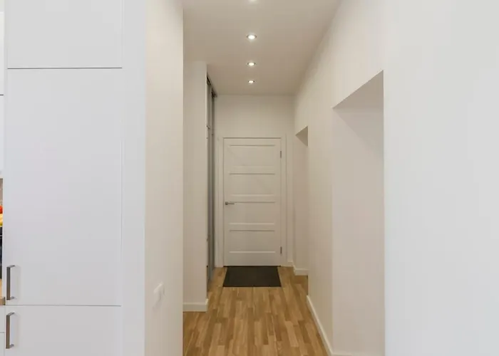 Families & Groups 3 Bedrooms Free Parking Riga