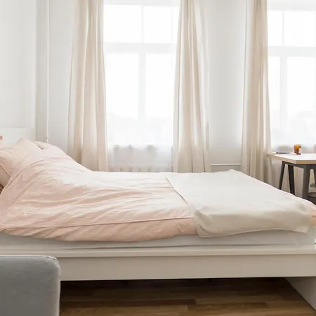 Families & Groups 3 Bedrooms Free Parking Riga